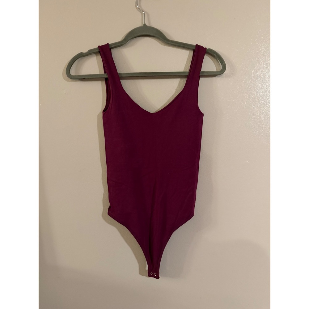 Intimately Free People Womens XS/S Wine Berry V-Neck Seamless Thong Bodysuit‎
